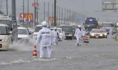 Япония, результат проливных дождей.